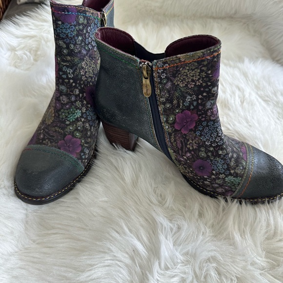 New, Spring Step L’Artiste Genuine Leather Upper Heeled Boots - Picture 5 of 7